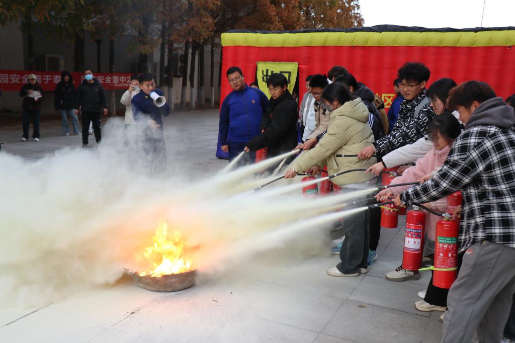 谈球吧体育官网入口